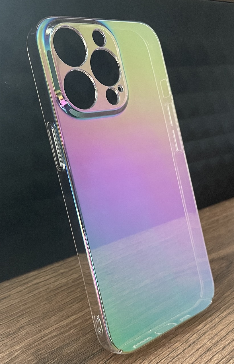 Designový kryt na iPhone 14 Pro s duhovým holografickým efektem
