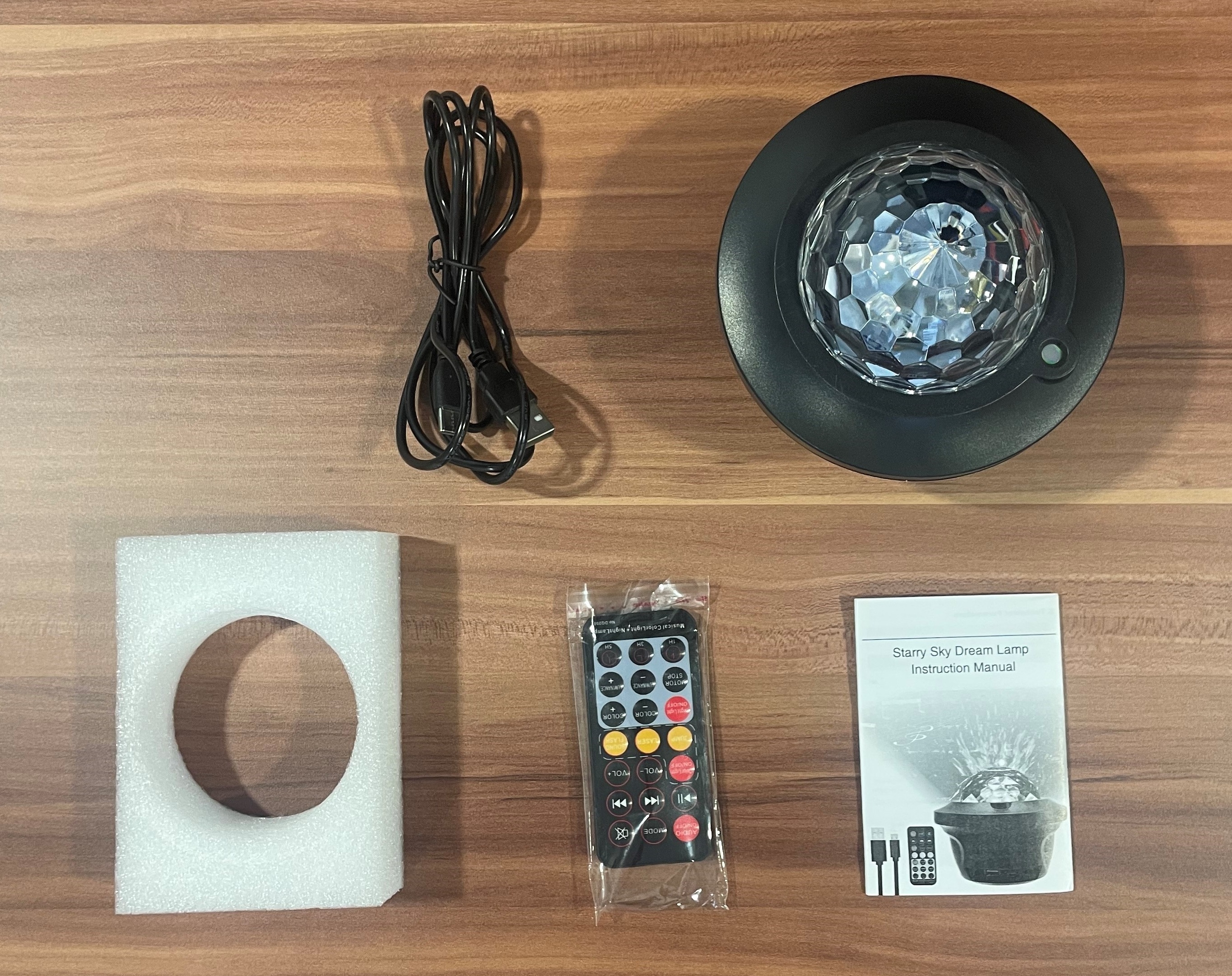 LED hvězdný projektor s Bluetooth reproduktorem – noční světlo pro děti