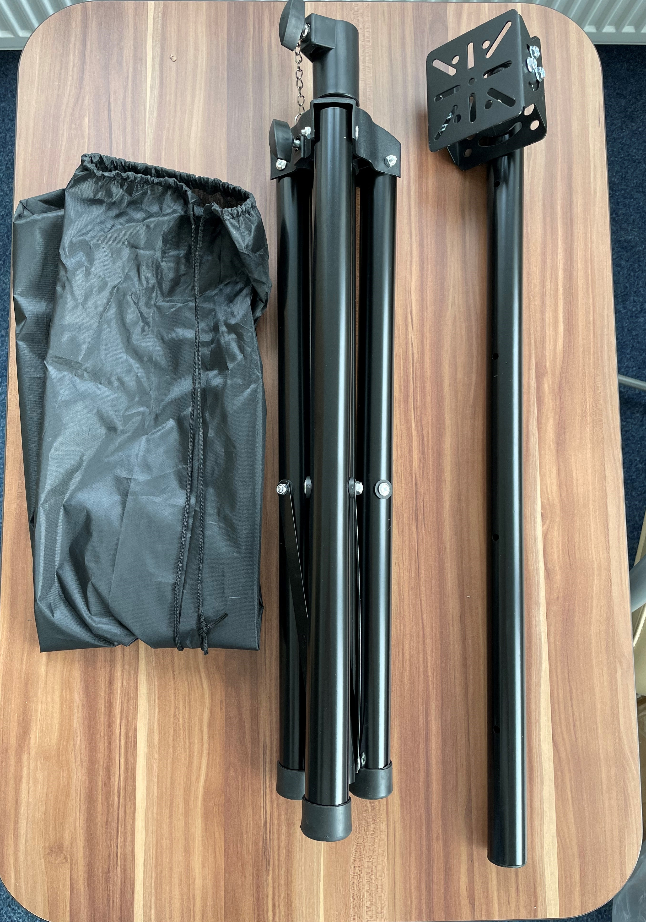 Nastavitelný stojan pro hologramový projektor – výška 80–180 cm