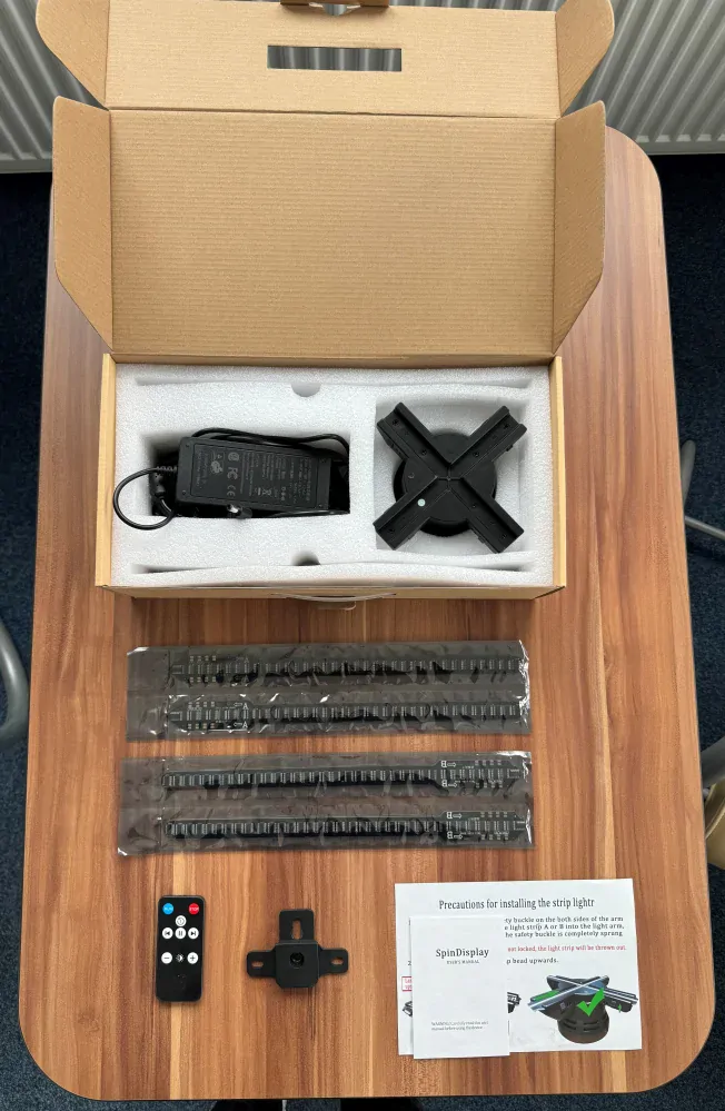 Hologramový 3D projektor 65 cm s WiFi – výkonný model pro prezentace