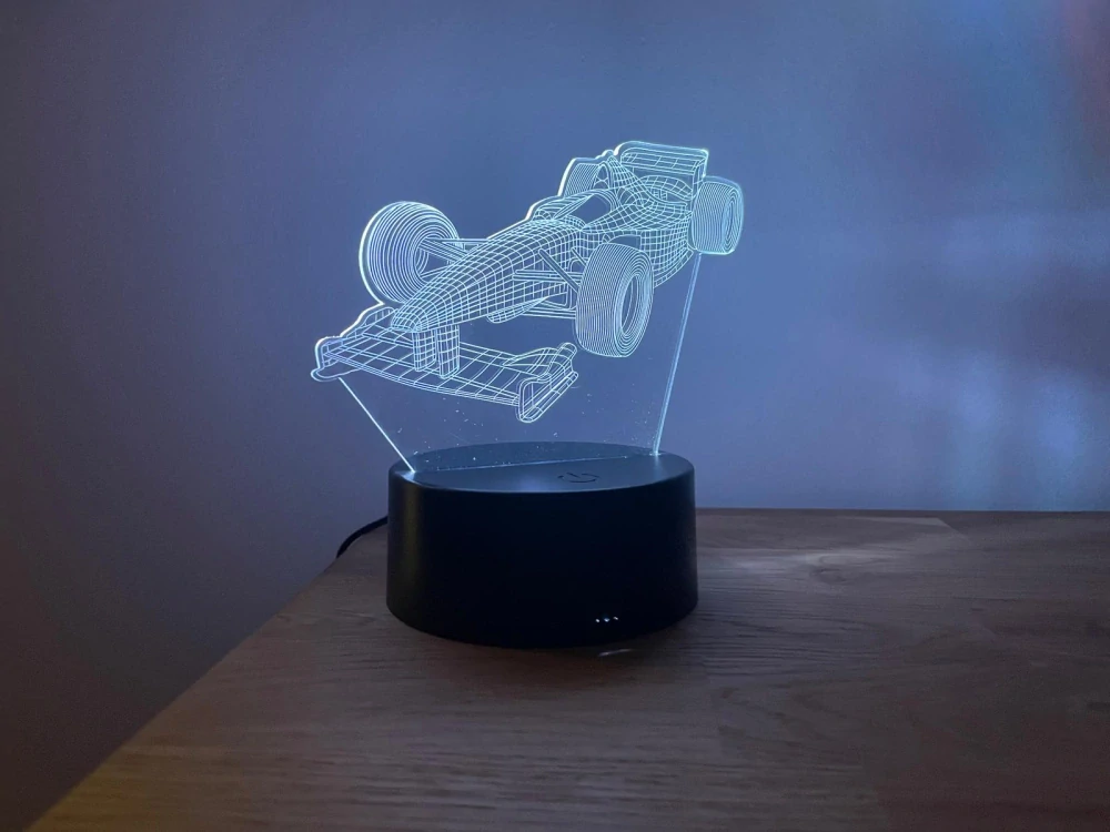 Závodní LED lampa s 3D efektem – Formule 1, 7 barev